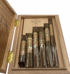 Arturo Fuente FFOX Fuente Fuente Opus X 6 Set Cigars Macassar Ebony