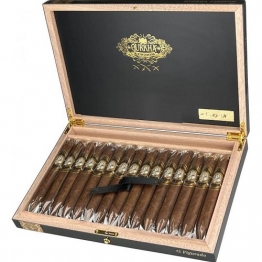 Gurkha Kingdom Figurado Reserva Especial