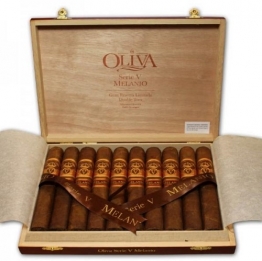 Oliva Serie V Melanio Double Toro