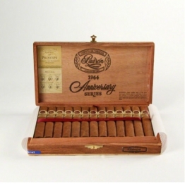 Padron 1964 Anniversary Series Principe