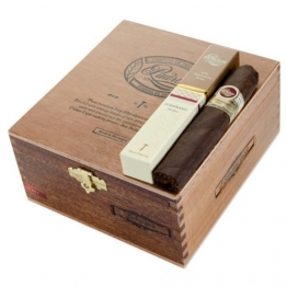 Padron 1964 Anniversary Soberano Maduro Tubos