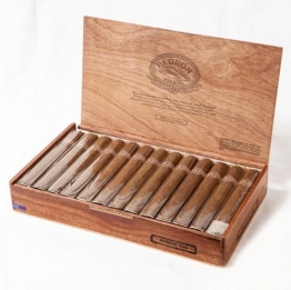 Padron Series 7000