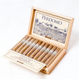 Perdomo Lot 23 Robusto Connecticut