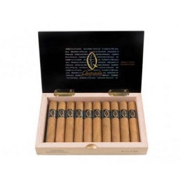 Quesada Reserva Privada Robusto