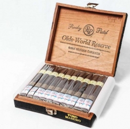 Rocky Patel Vintage 1980 Old World Reserve Toro Maduro