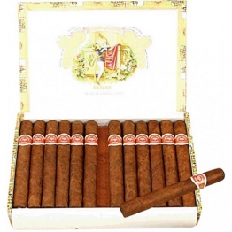 Romeo y Julieta Petit Corona