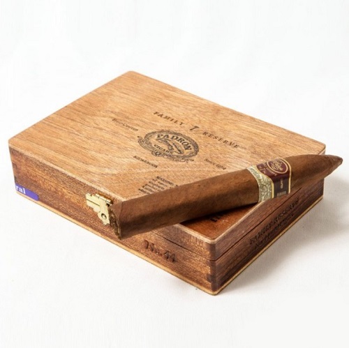 Сигары Padron Family Reserve 44 Years Torpedo