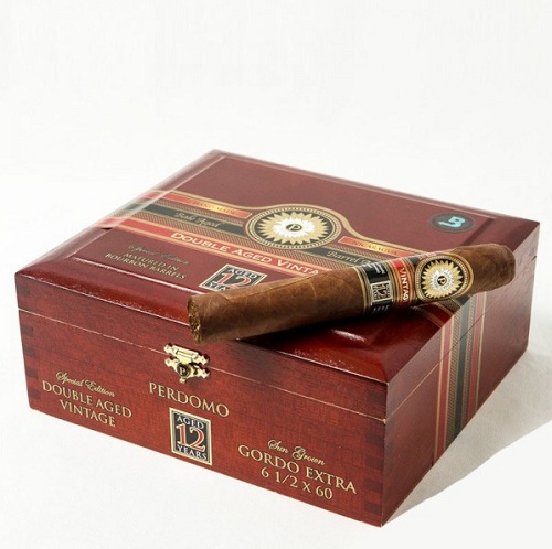 Perdomo Double Aged 12 Years Vintage Gordo Sun Grown
